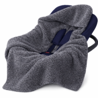 KOCYK DO FOTELIKA Z KAPTURKIEM BOUCLE CZTERY SŁONIE POLSKI PRODUKT - Kocyk do fotelika z kapturkiem Boucle Grapfite