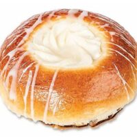 Żabczyńscy – słodkie bułki, pączki - Drożdżówka bułka słodka z serem