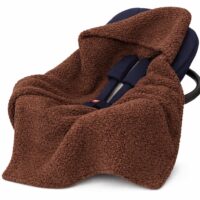 KOCYK DO FOTELIKA Z KAPTURKIEM BOUCLE CZTERY SŁONIE POLSKI PRODUKT - Kocyk do fotelika z kapturkiem Boucle Brown